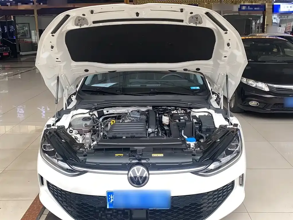 Volkswagen Lamando 2023 из CN, фото 10