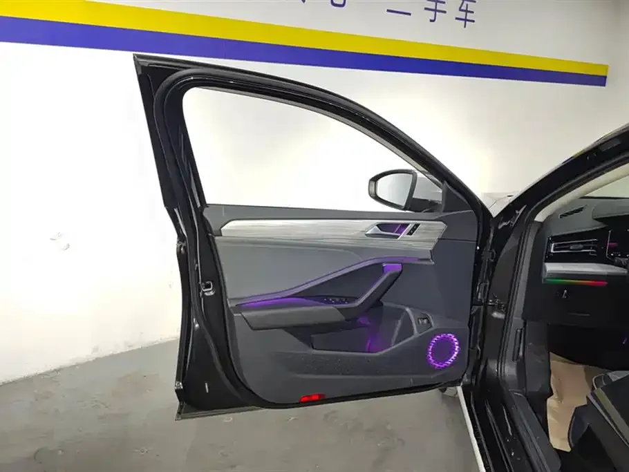 Volkswagen Sagitar 2024 из CN, фото 7