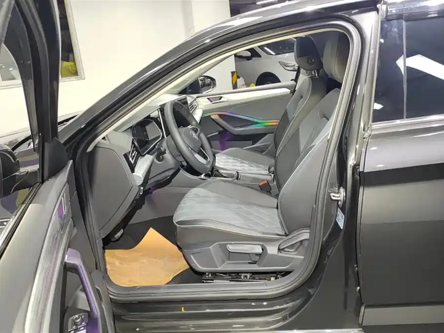 Volkswagen Sagitar 2024 из CN, фото 9