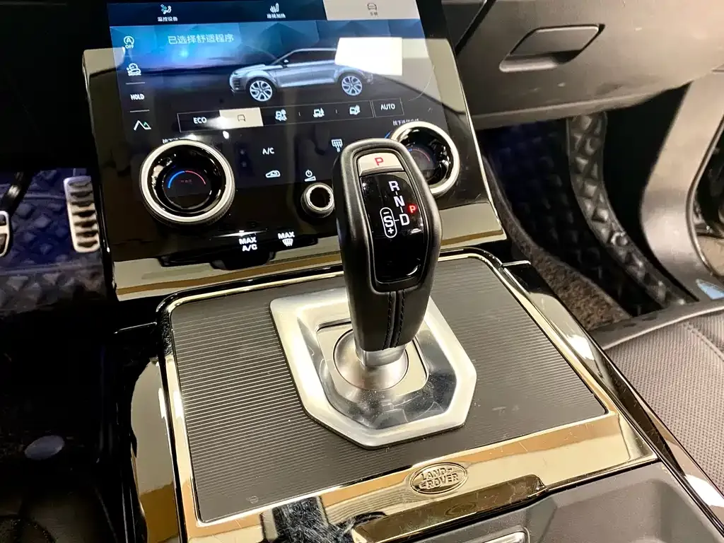 Land Rover Evoque 2023 из CN, фото 7
