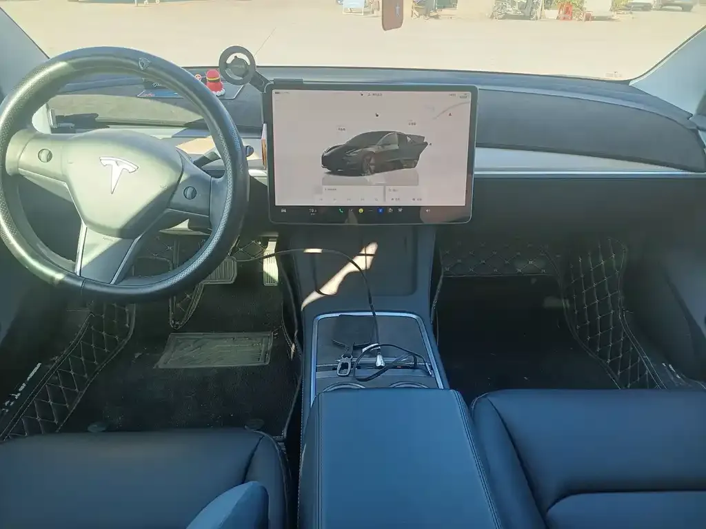 Tesla Model 3 2023 из CN, фото 10
