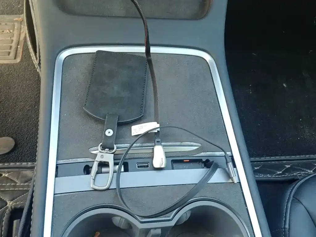 Tesla Model 3 2023 из CN, фото 9