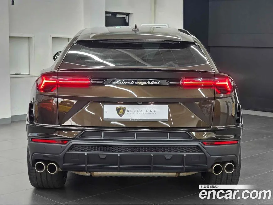 Lamborghini Urus 2023 из KR, фото 3