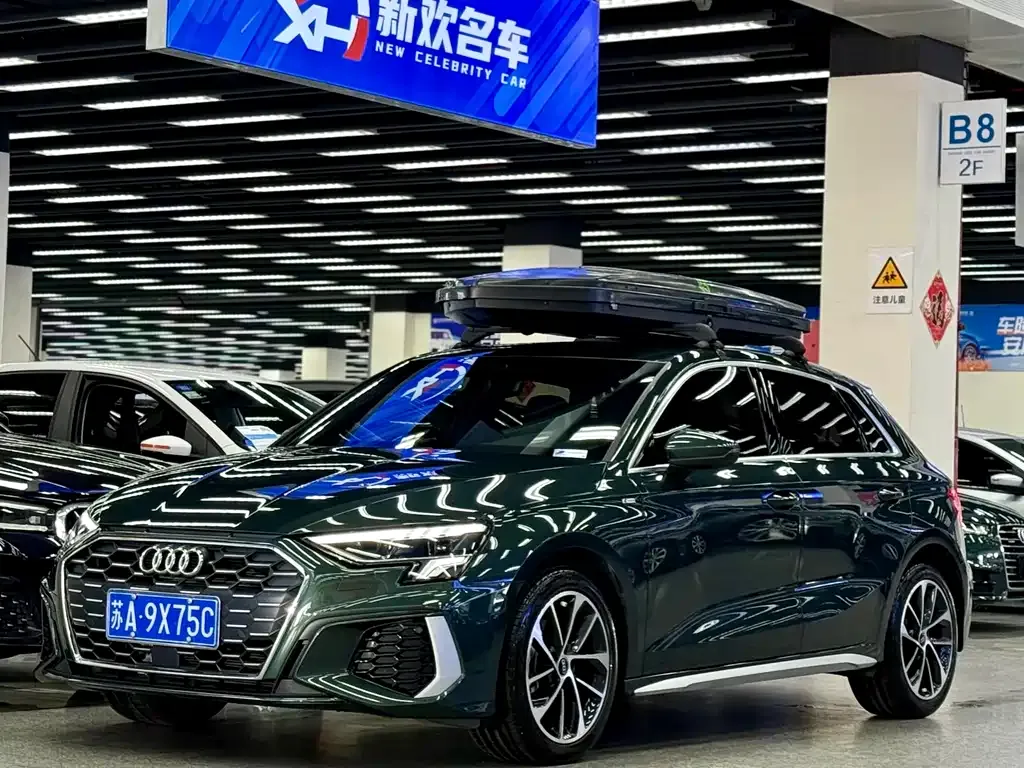 Audi A3 2023 из CN, фото 1