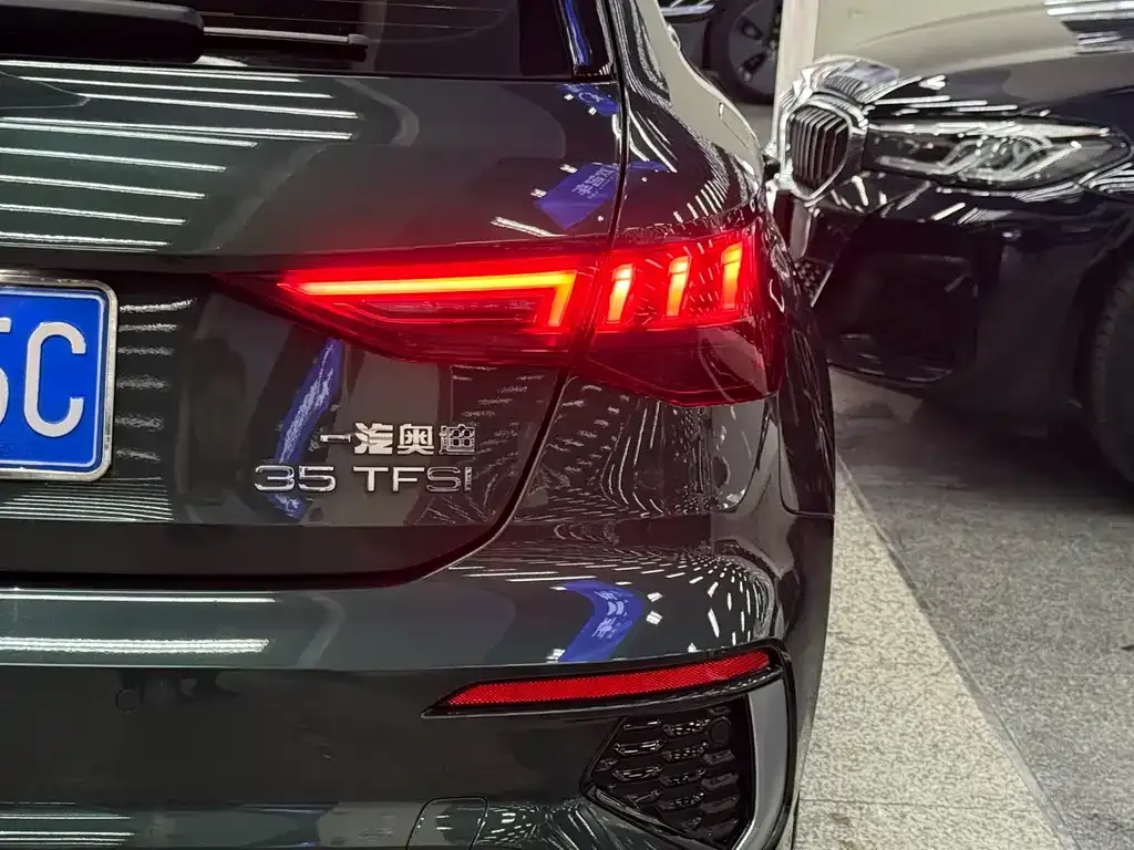 Audi A3 2023 из CN, фото 10