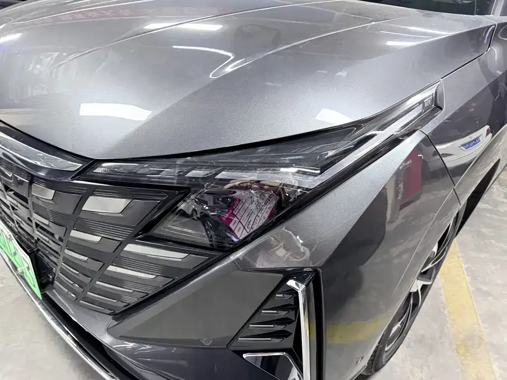 Changan UNI-Z New Energy 2024 из CN, фото 4