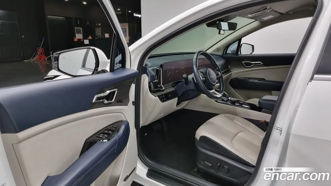 Kia Sportage — фото 10