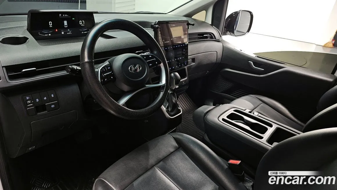 Hyundai Staria 2023 из KR, фото 7