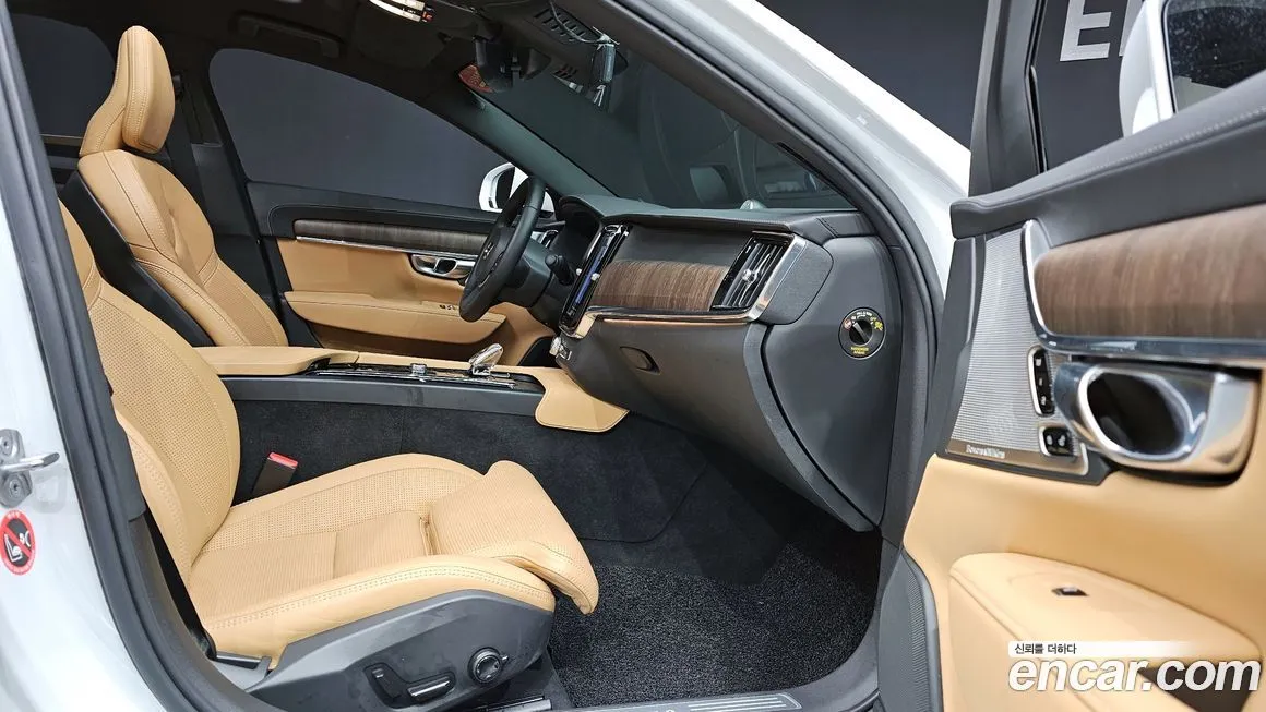 Volvo S90 — фото 10