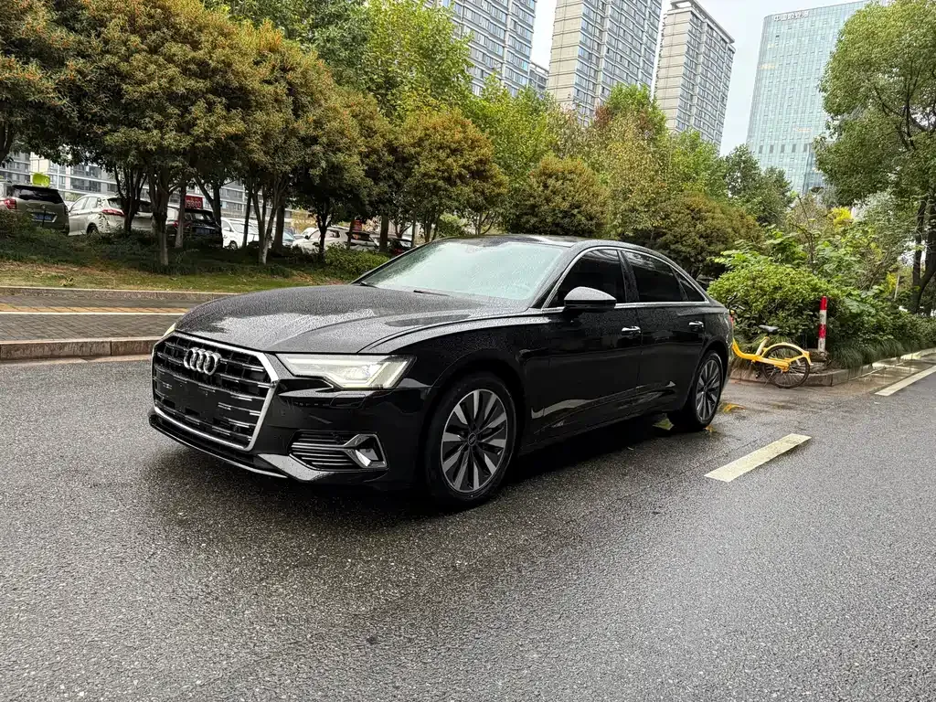 Audi A6L — фото 2