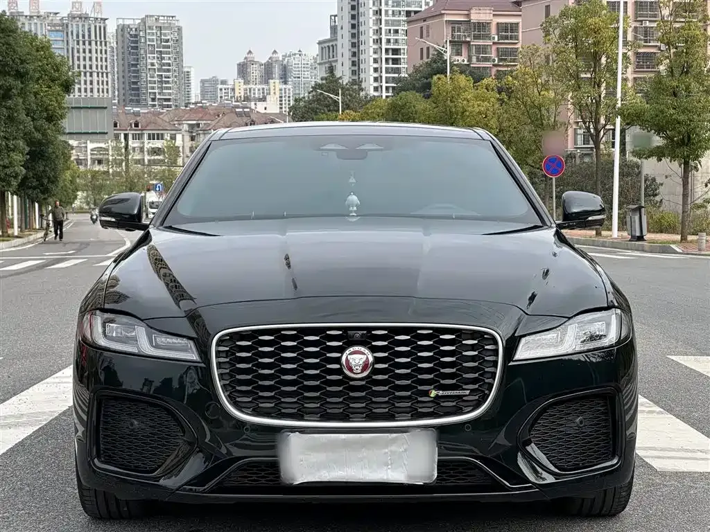 Jaguar XFL 2023 из CN, фото 5