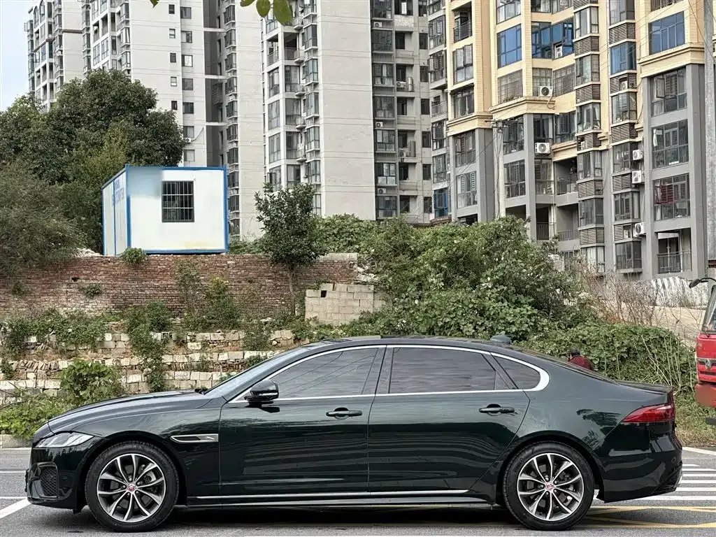 Jaguar XFL 2023 из CN, фото 7