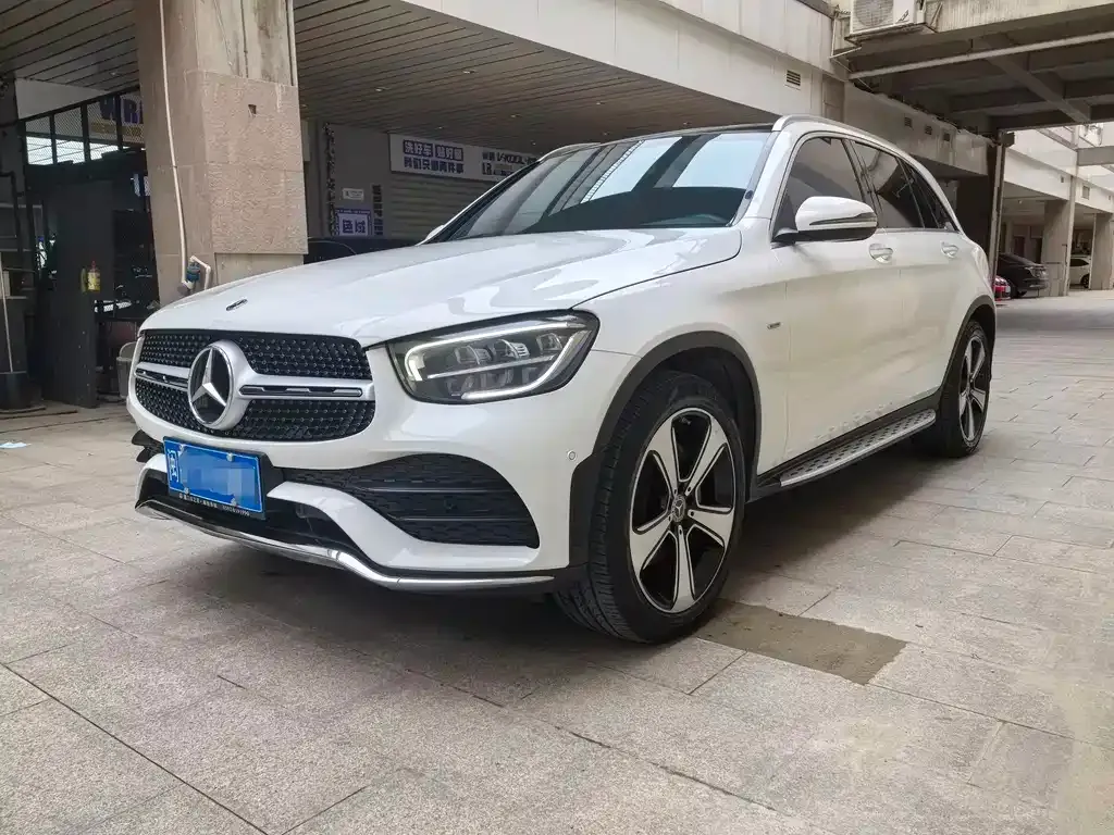 Mercedes-Benz GLC 2023 из CN, фото 1