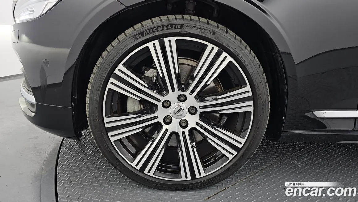 Volvo S90 2021 из KR, фото 5