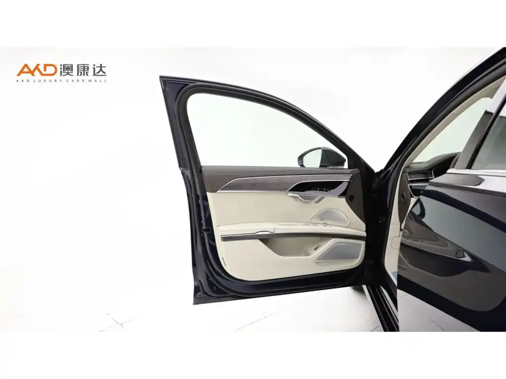 Audi A8 2024 из CN, фото 10