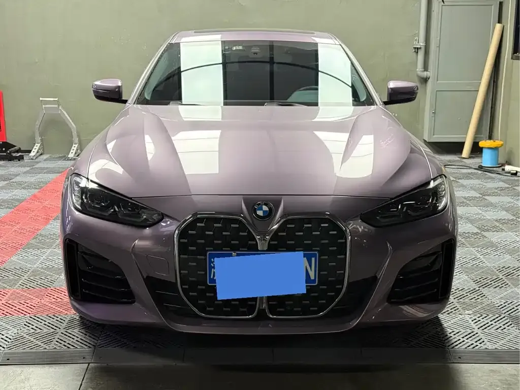 BMW 4 Series 2022 из CN, фото 2