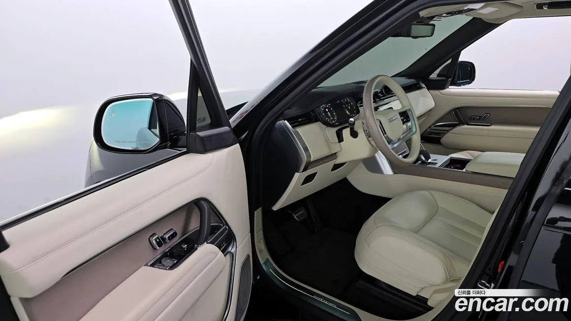 Land Rover Range Rover 2024 из KR, фото 10
