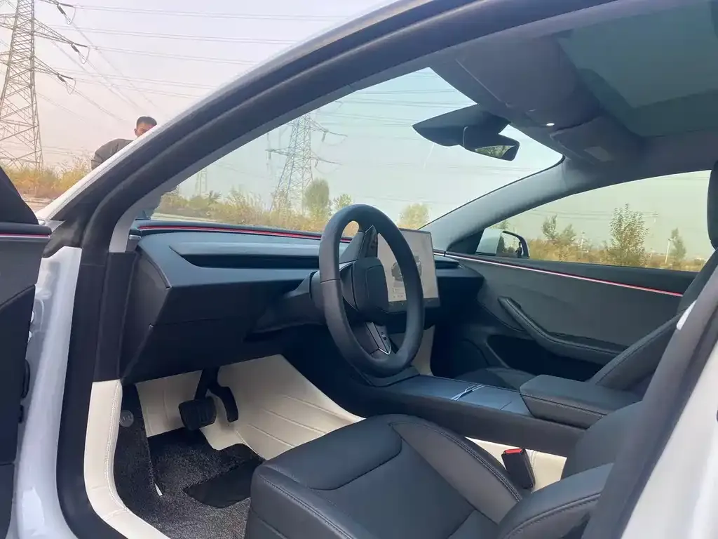 Tesla Model 3 2024 из CN, фото 3