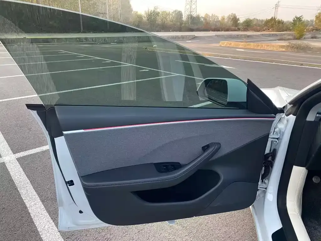 Tesla Model 3 2024 из CN, фото 9
