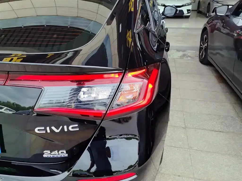 Honda Civic 2025 из CN, фото 8