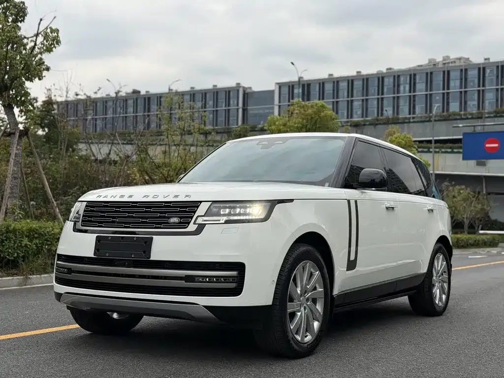 Land Rover Range Rover 2024 из CN, фото 1