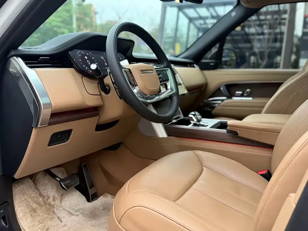 Land Rover Range Rover 2024 из CN, фото 3