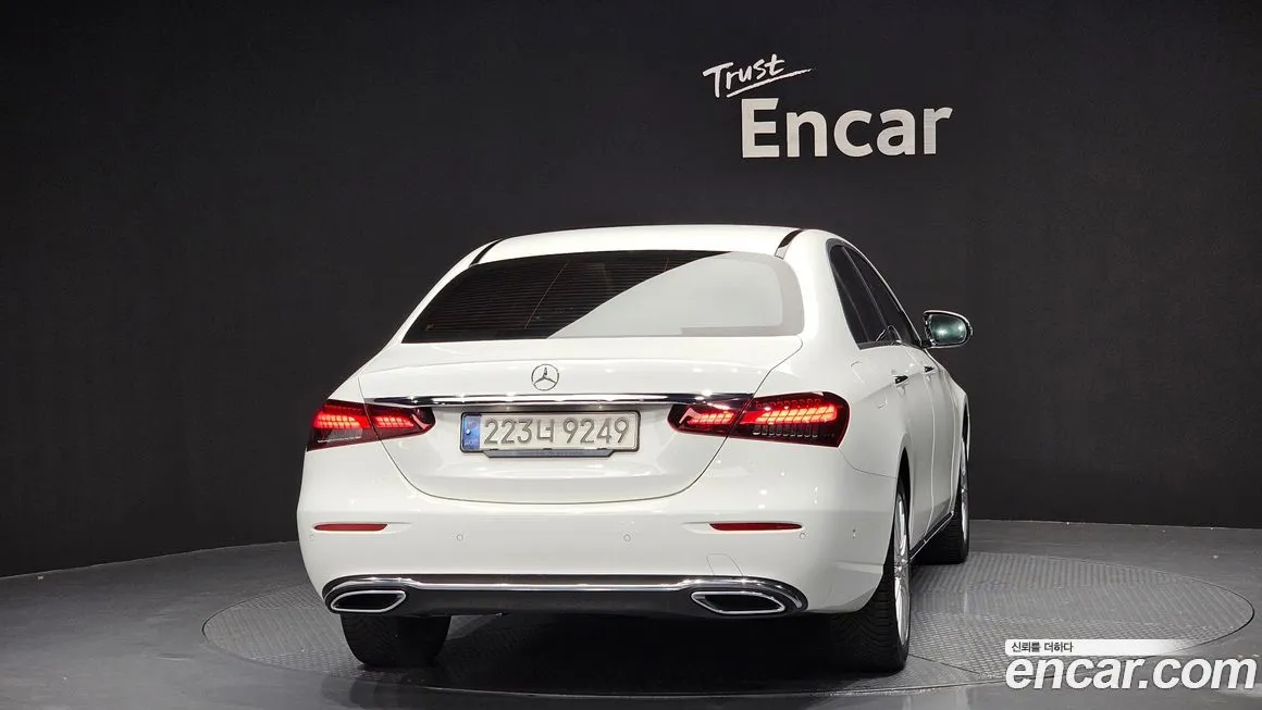 Mercedes-Benz E-Class 2021 из KR, фото 4