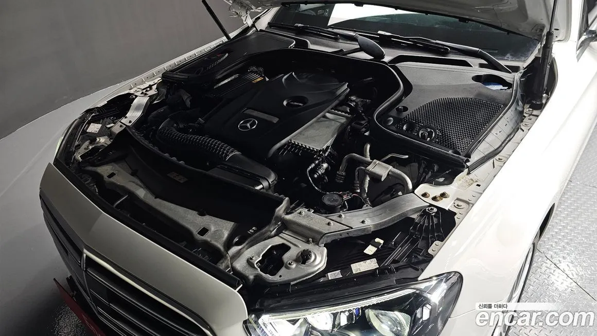 Mercedes-Benz E-Class 2021 из KR, фото 6