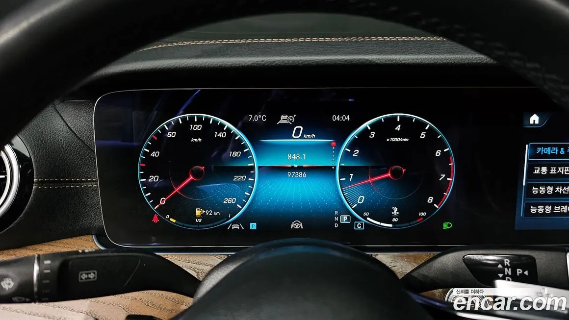 Mercedes-Benz E-Class 2021 из KR, фото 8