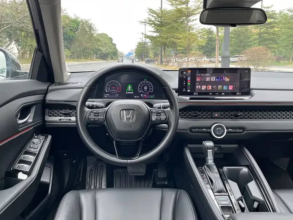 Honda Accord 2025 из CN, фото 4