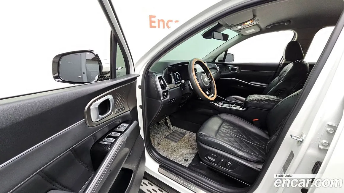 Kia Sorento — фото 10