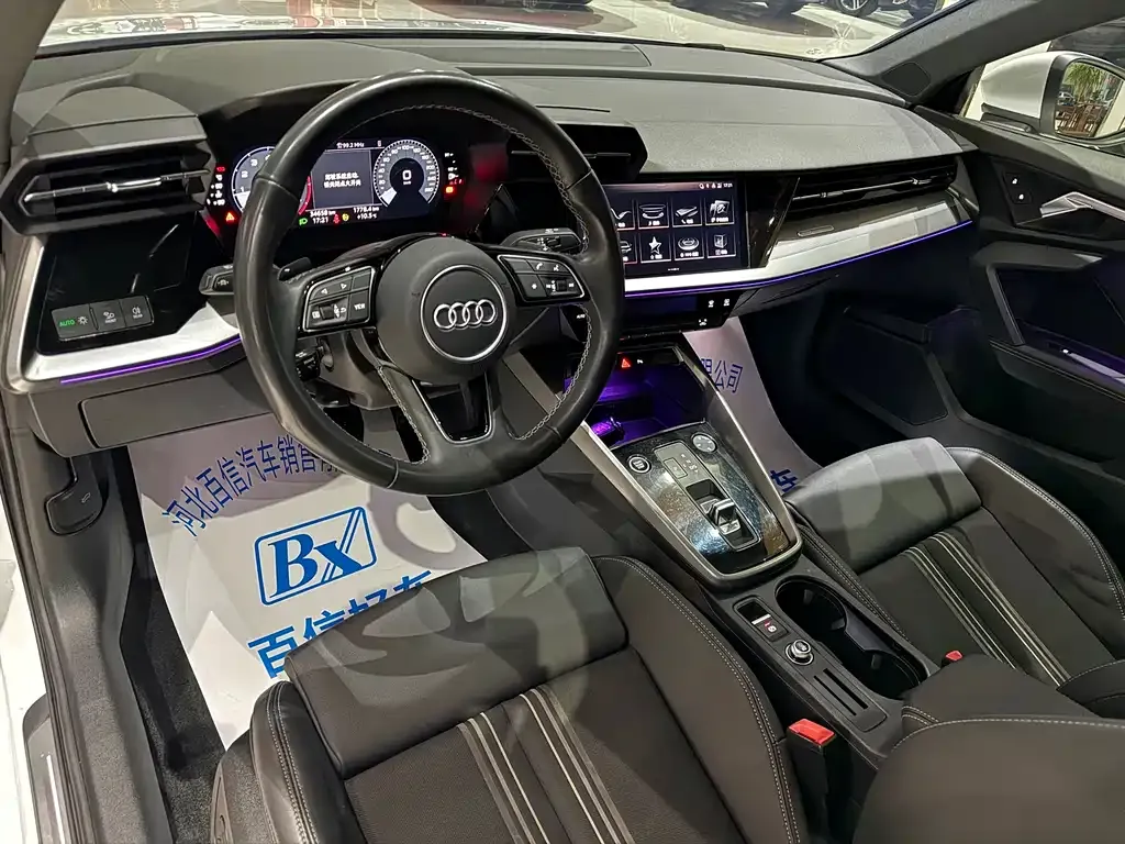 Audi A3 2023 из CN, фото 9