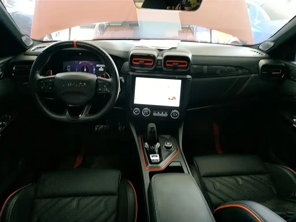 Lynk & Co 02 Hatchback 2022 из CN, фото 10