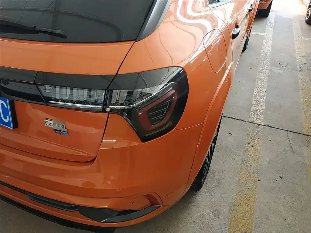 Lynk & Co 02 Hatchback 2022 из CN, фото 8