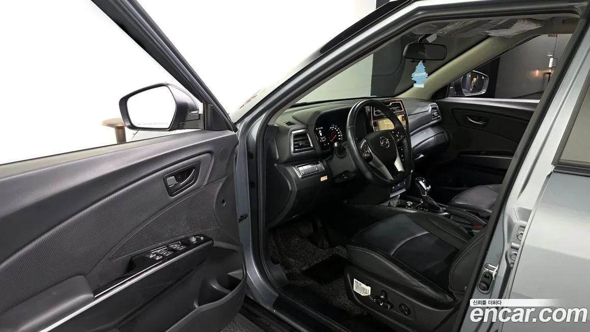 KG Mobility (Ssangyong) TIBOLI 2022 из KR, фото 10
