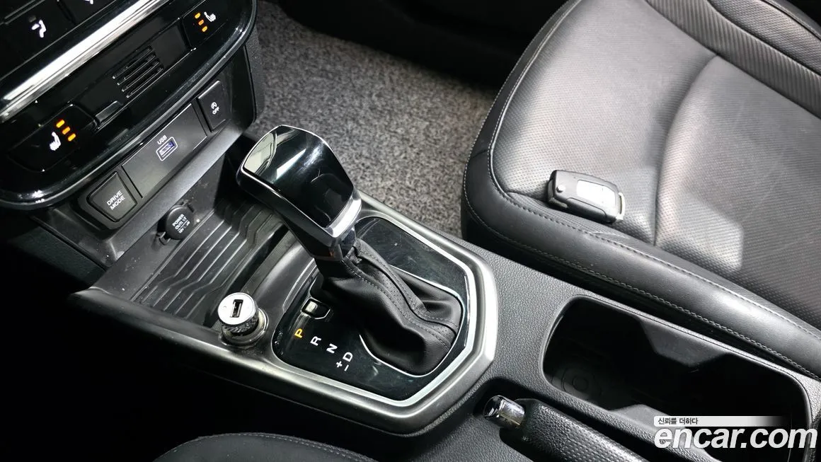 KG Mobility (Ssangyong) TIBOLI 2022 из KR, фото 9