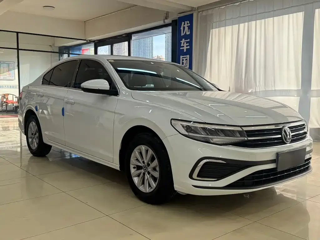 Volkswagen Bora 2023 из CN, фото 3