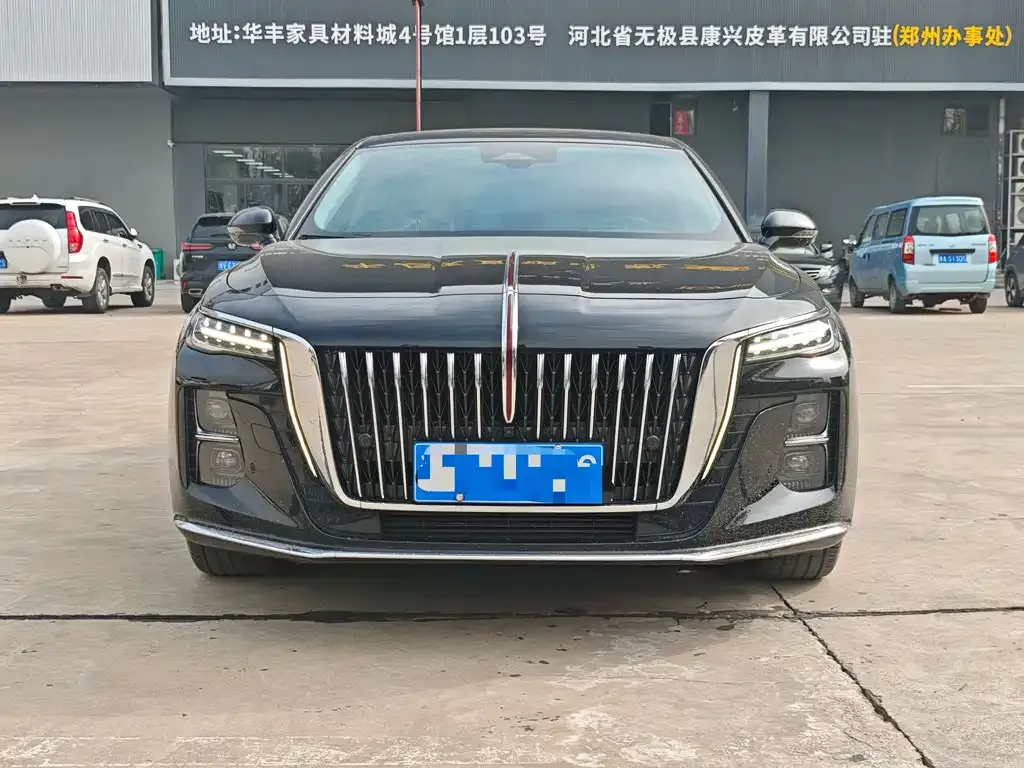 Hongqi H5 — фото 2