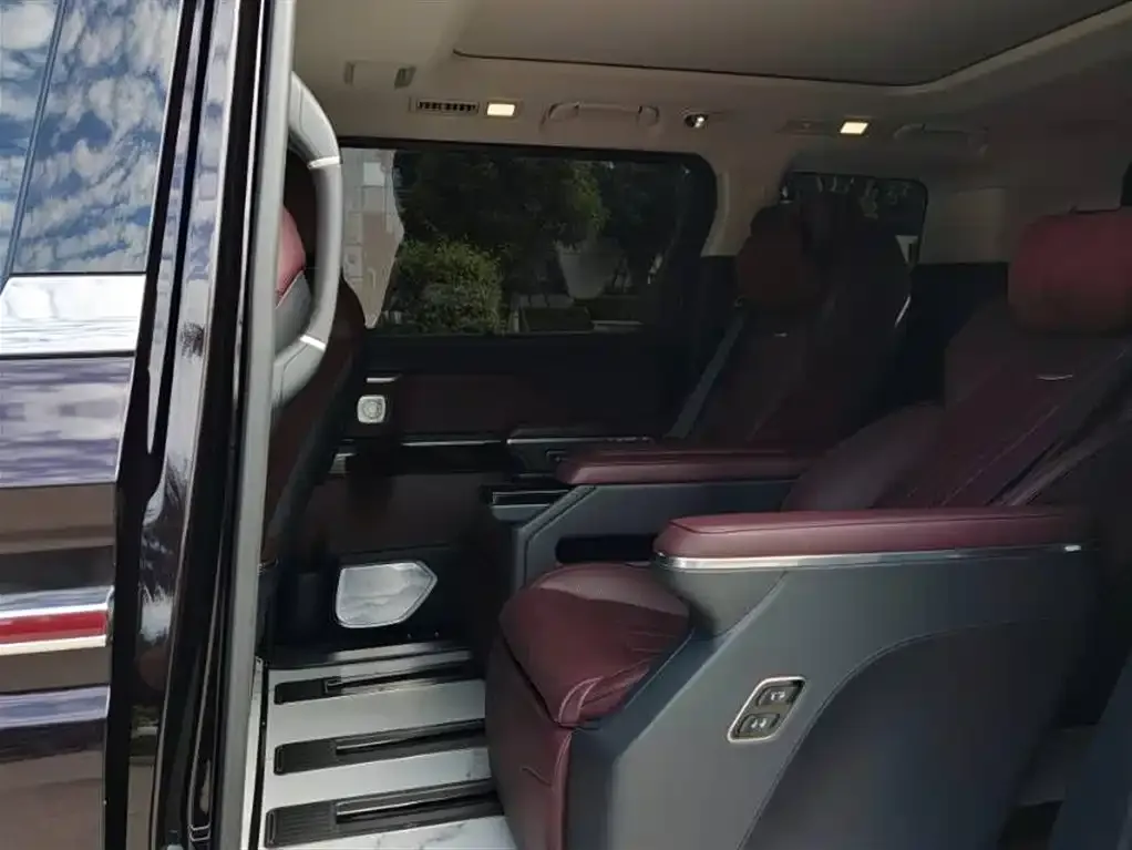 Hongqi HQ9 2022 из CN, фото 9