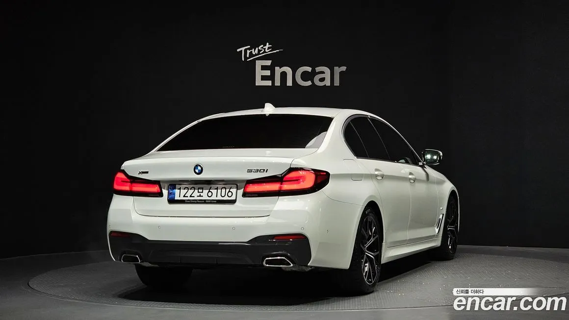 BMW 5-Series — фото 2