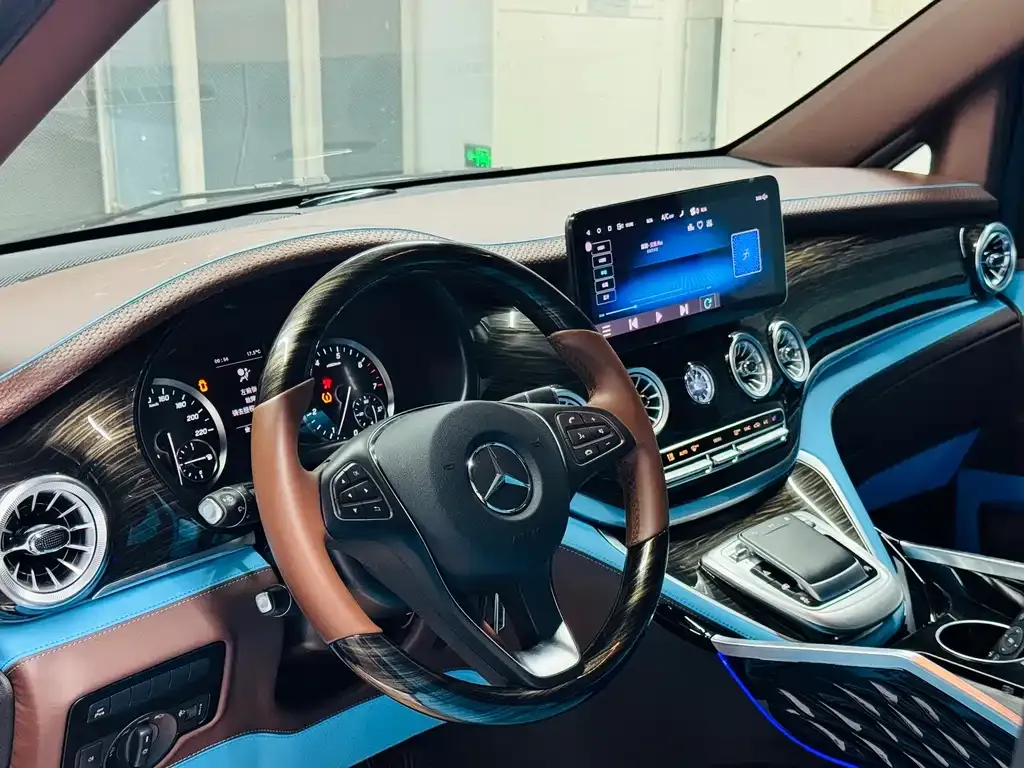 Mercedes-Benz Vito 2024 из CN, фото 5