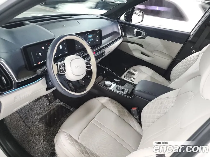 Kia Sorento — фото 7