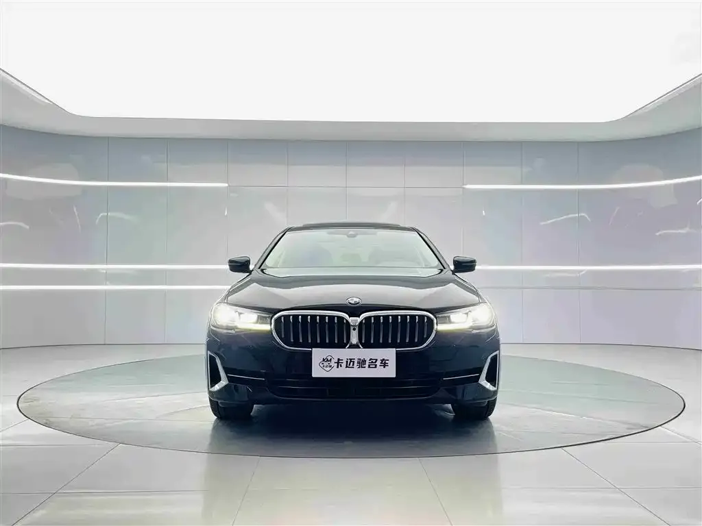 BMW 5 Series — фото 2