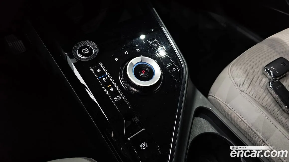 Kia Niro — фото 9