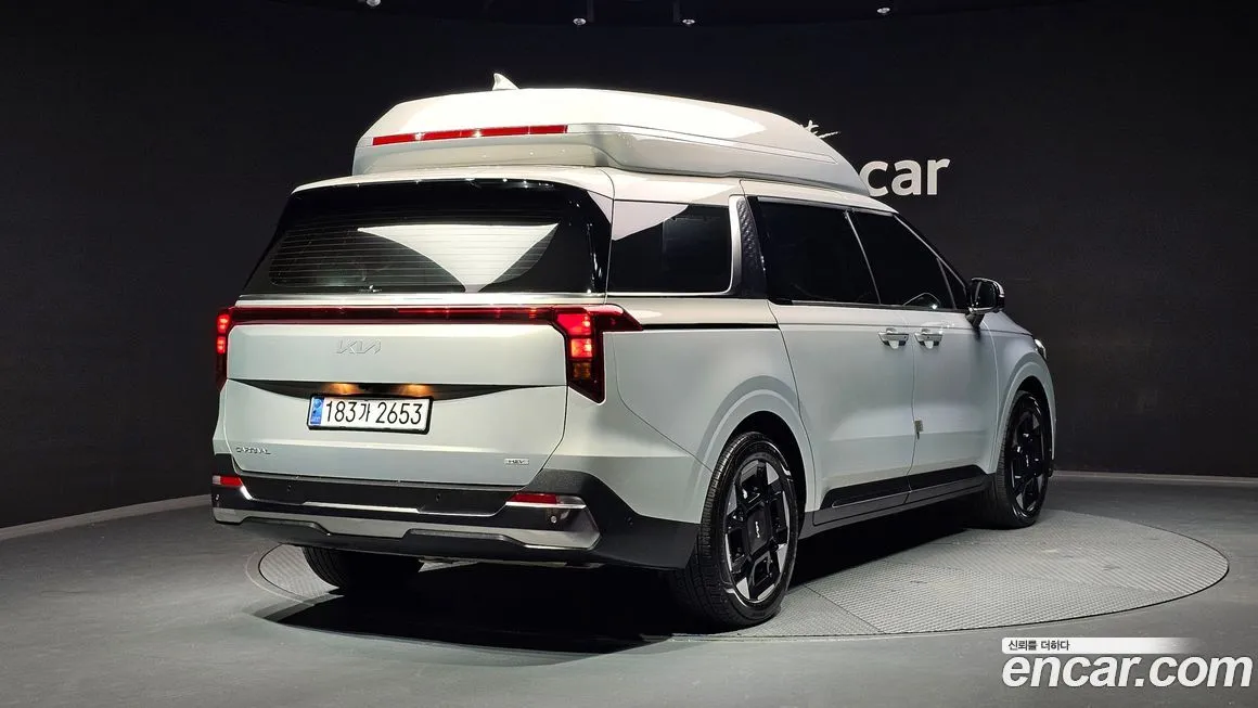 Kia Carnival — фото 2