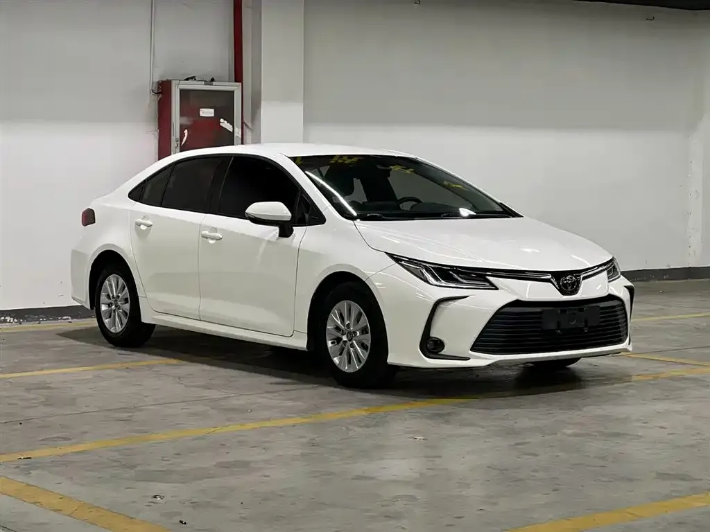 Toyota Corolla 2021 из CN, фото 3