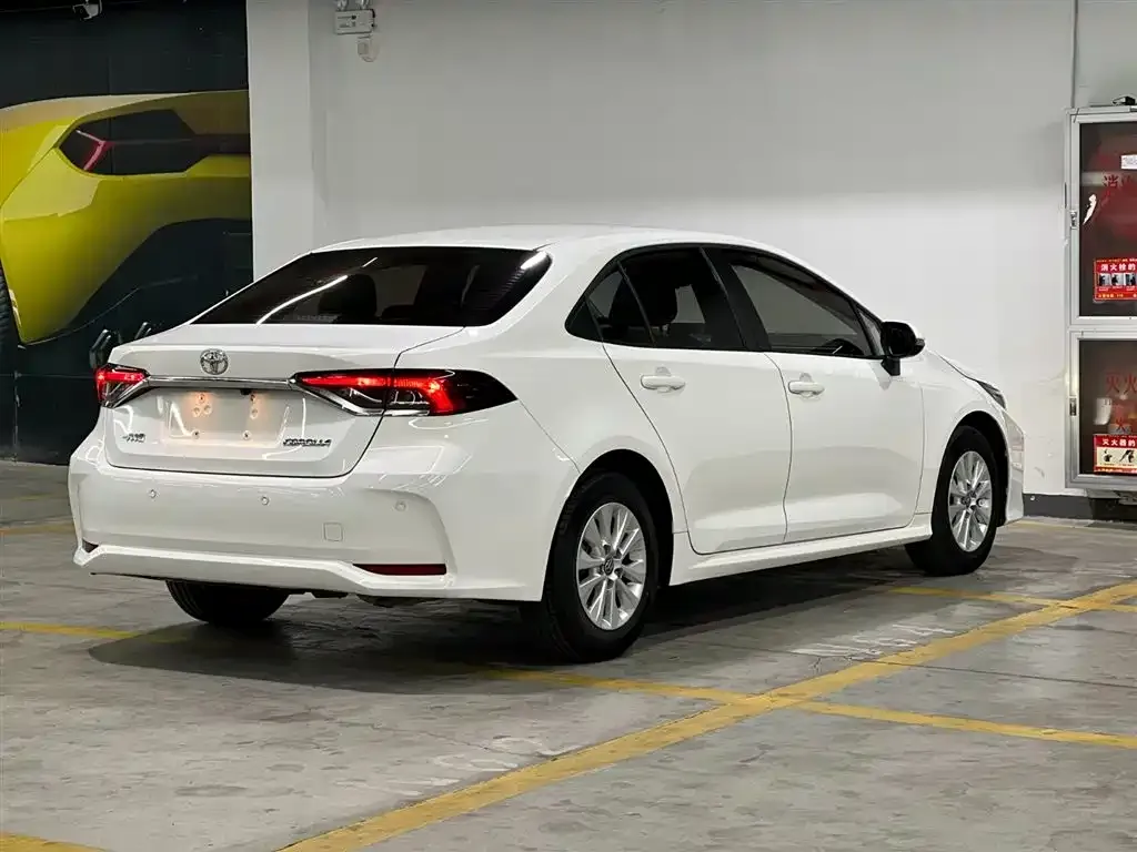 Toyota Corolla 2021 из CN, фото 5