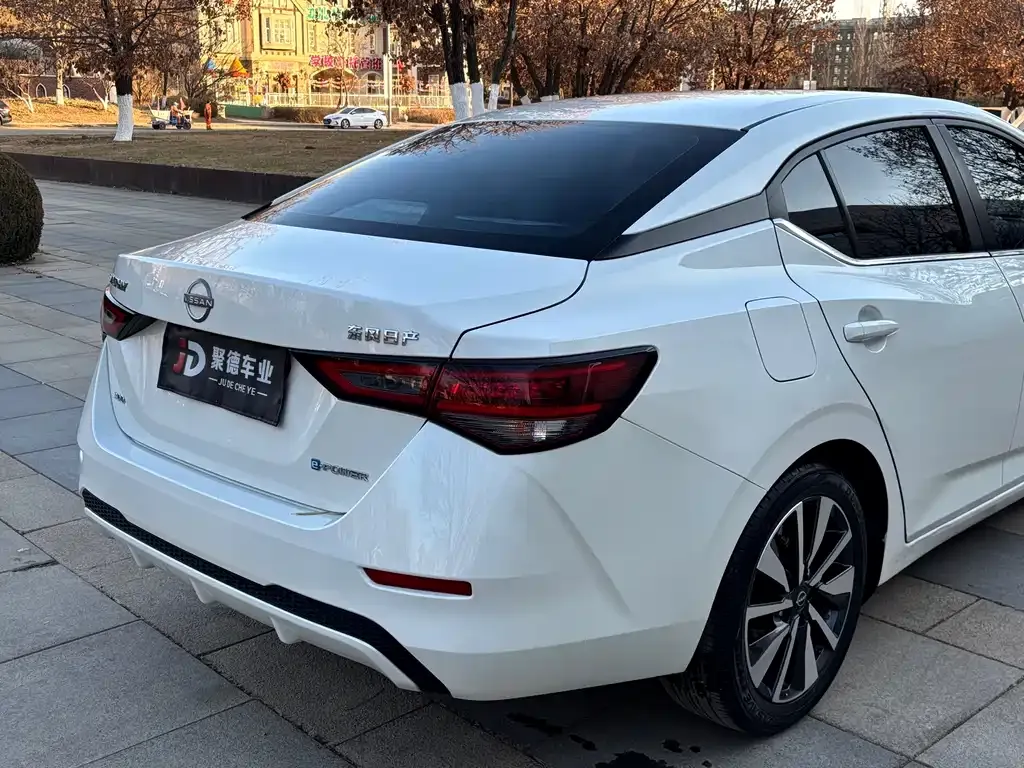 Nissan Sylphy 2022 из CN, фото 9