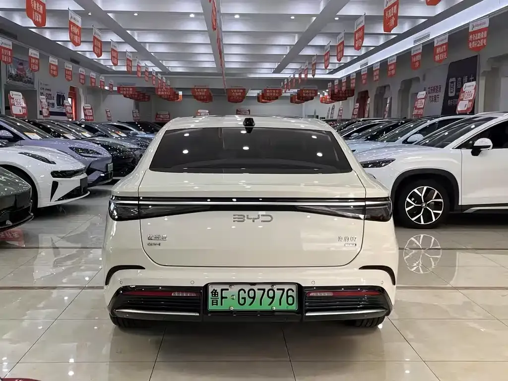 BYD Seal 07 DM-i 2025 из CN, фото 5