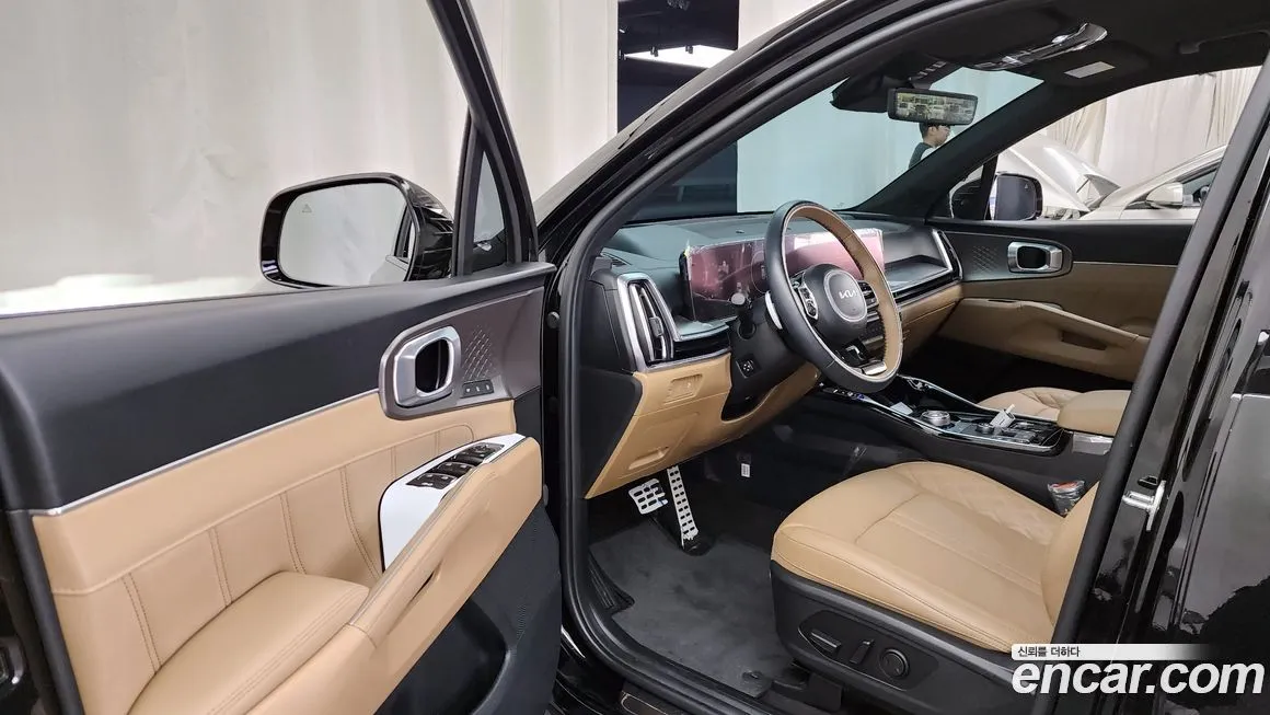 Kia Sorento — фото 10